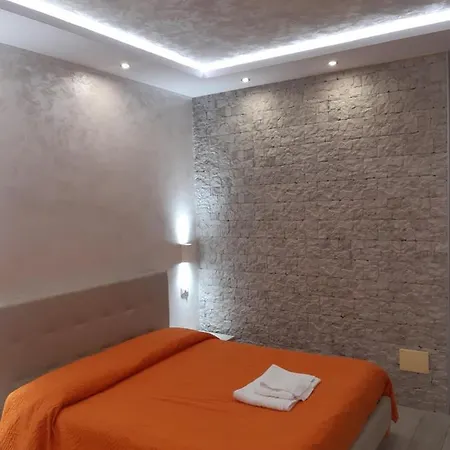 La Colonna Nocleg ze śniadaniem Crotone