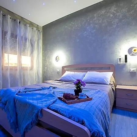 La Colonna Nocleg ze śniadaniem 4*
