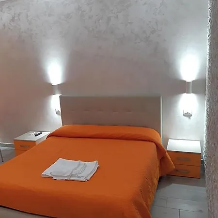 La Colonna Panzió Crotone