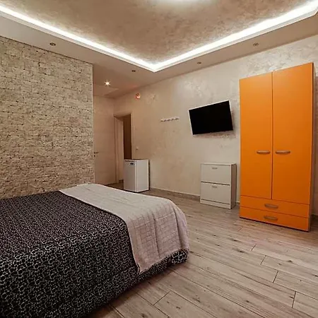 La Colonna Nocleg ze śniadaniem